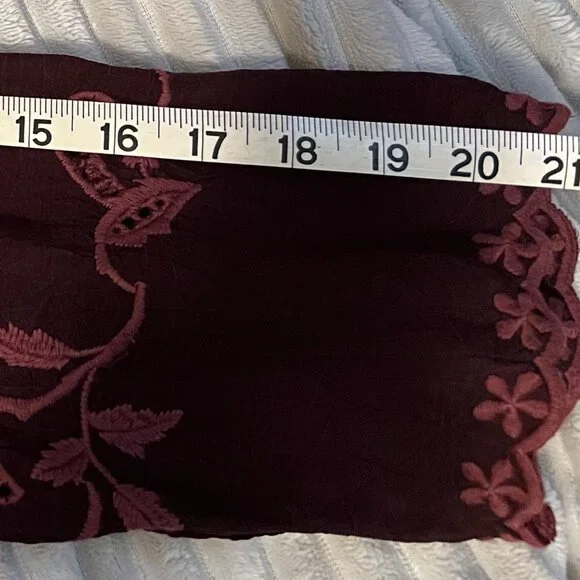 Johnny Was Burgundy Eyelet Tunic Size Small - Great Condition! - Picture 4 of 8